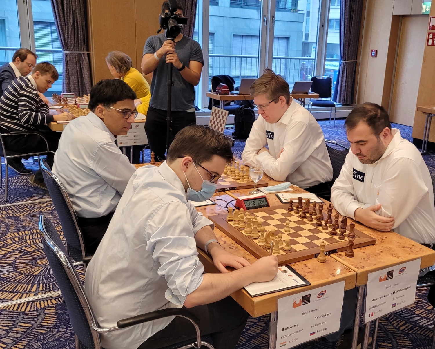 Die Spitzenbretter von OSG Baden-Baden und Schachclub Viernheim: Viswanathan Anand, Maxime Vachier-Lagrave, Vladimir Malakhov, Shakhriyar Mamedyarov (von links nach rechts).