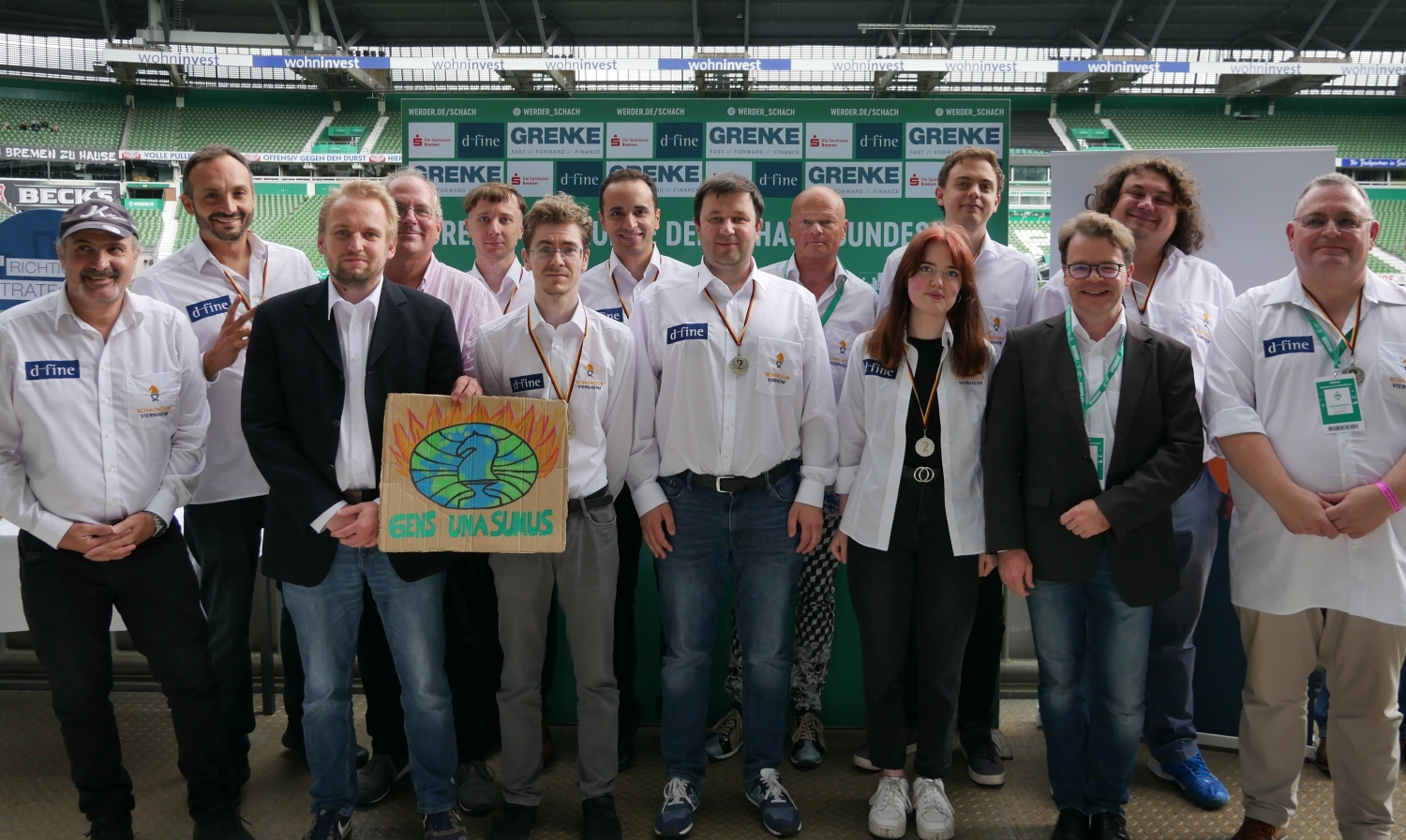 Vizemeister: die erfolgreichste Mannschaft in der Viernheimer Vereinsgeschichte am Ende der Grenke-Endrunde im Weserstadion. | Foto: Paul Meyer-Dunker/Deutscher Schachbund